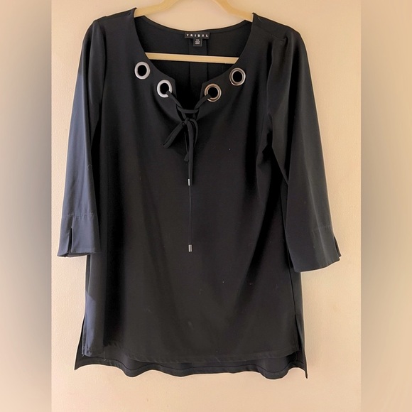 Tribal black blouse - Picture 1 of 4